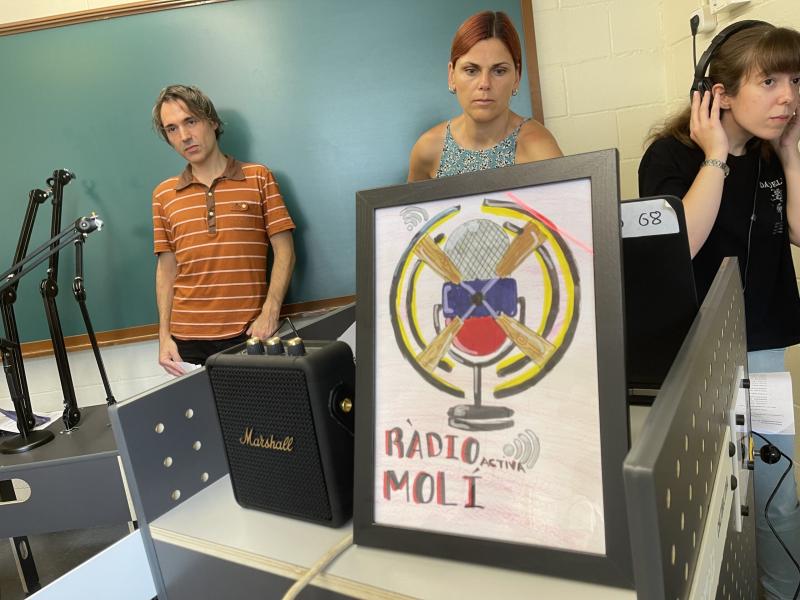 Neix una nova ràdio escolar a la Prosperitat