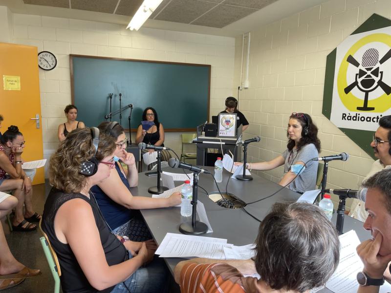 Neix una nova ràdio escolar a la Prosperitat