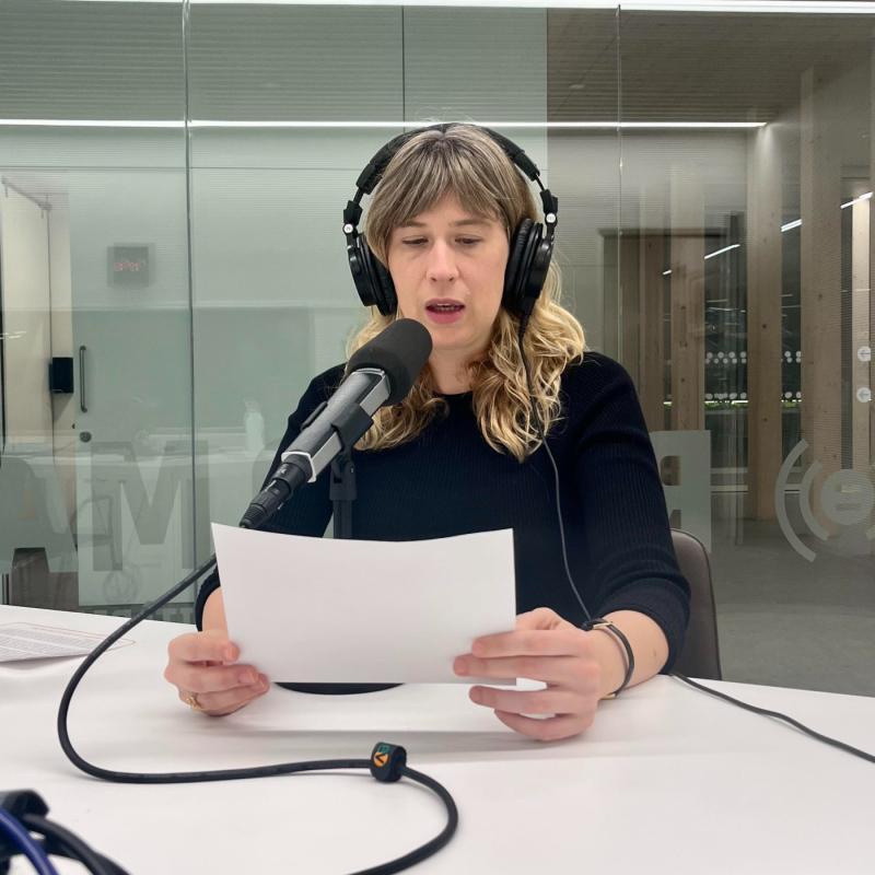 "Dones valentes" de Txell Feixas, amb Sherezade Bardají
