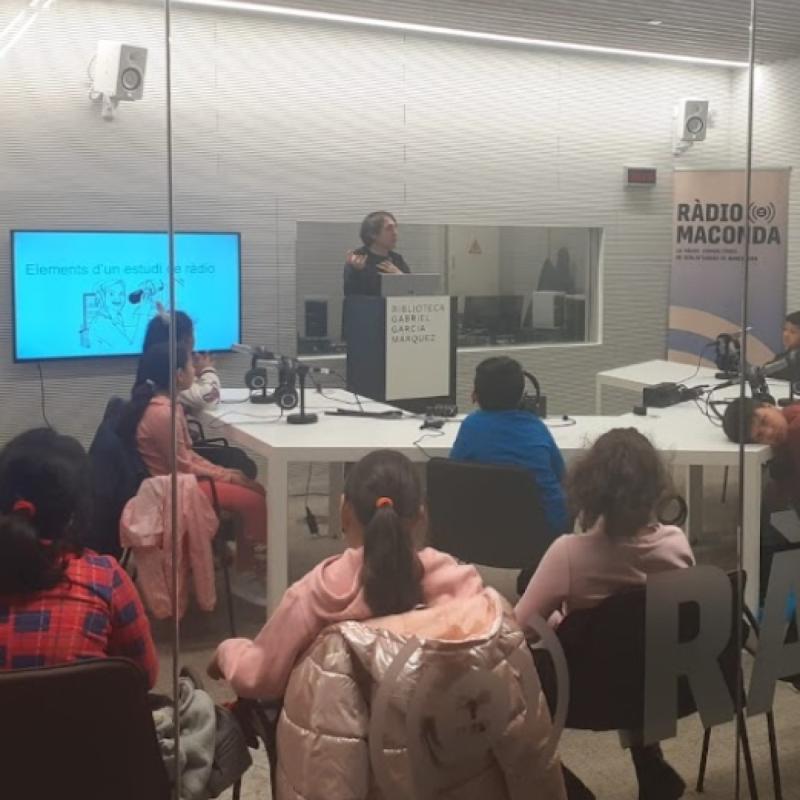 Marató Ràdio Aula Maconda 2024.1ª hora
