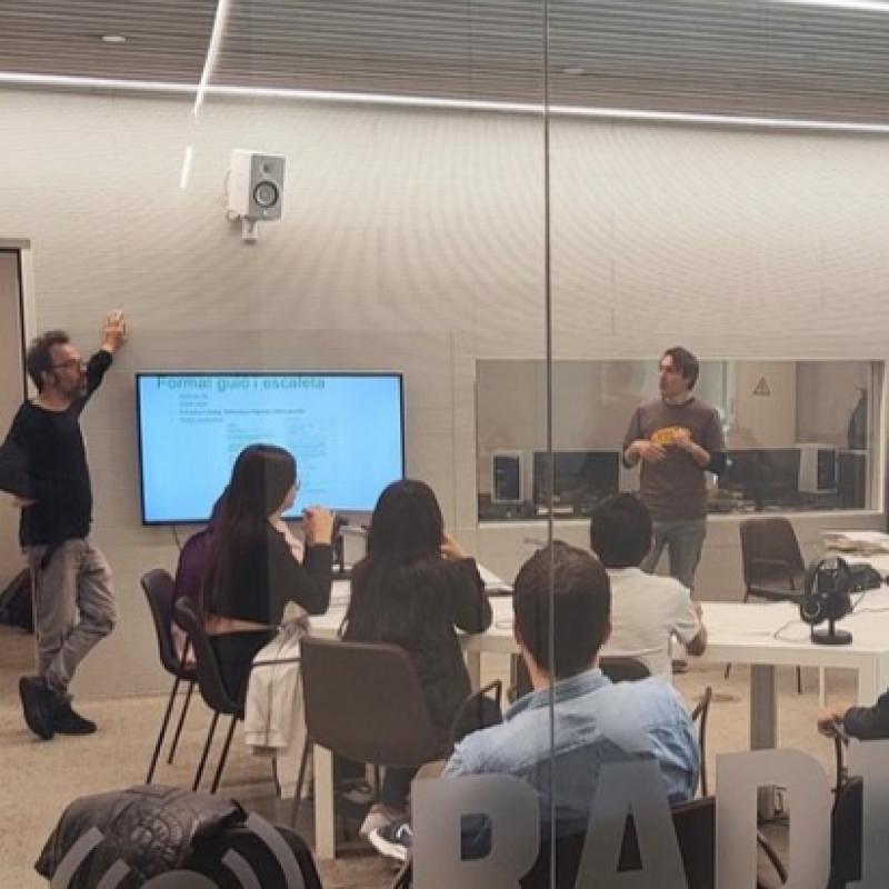 Marató Ràdio Aula Maconda 2025. 3ª hora
