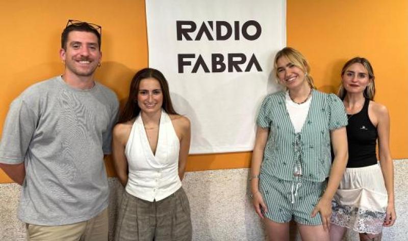 Pantalles, identitat i comunitat