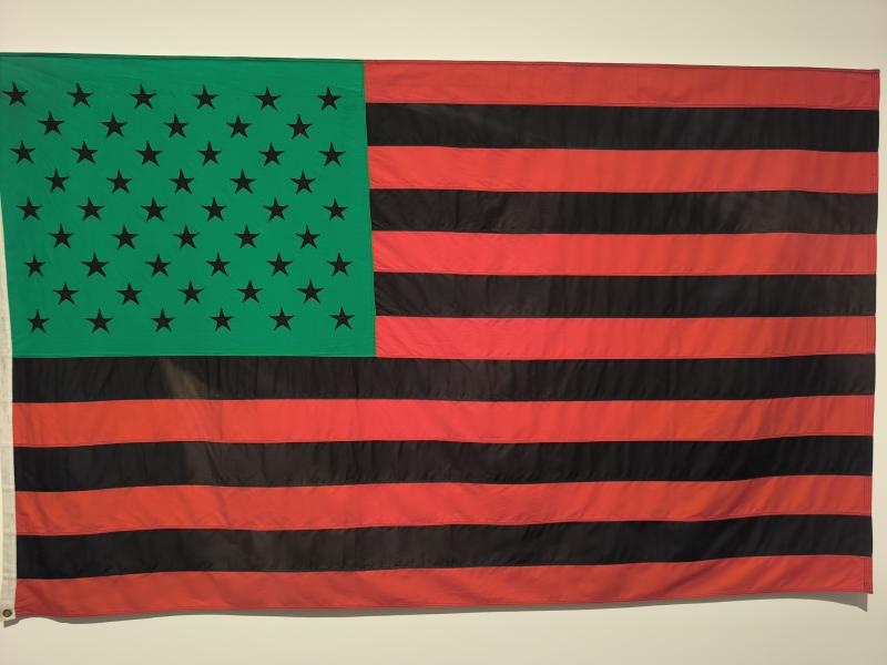 Proyectar un planeta negro