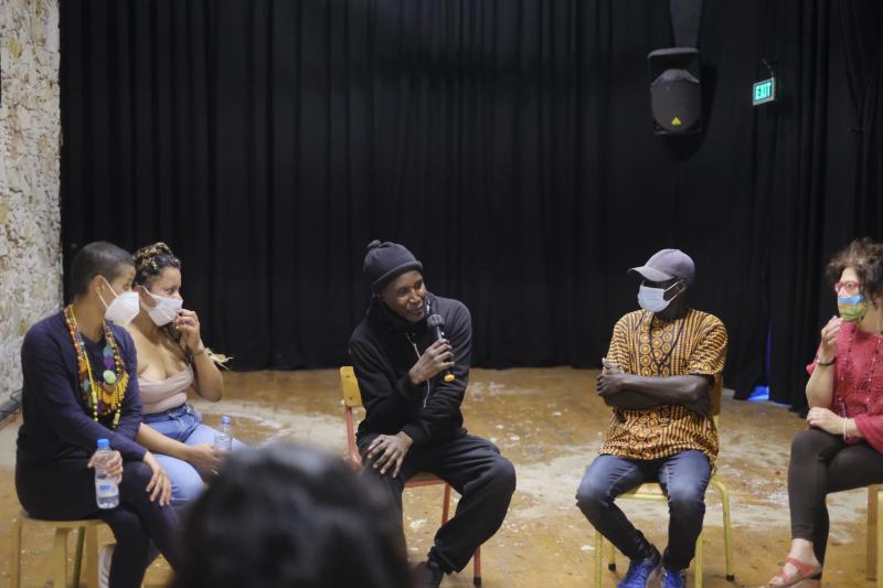 Makha Diop: un ritual en memòria a la figura i al llegat de l’artista senegalès