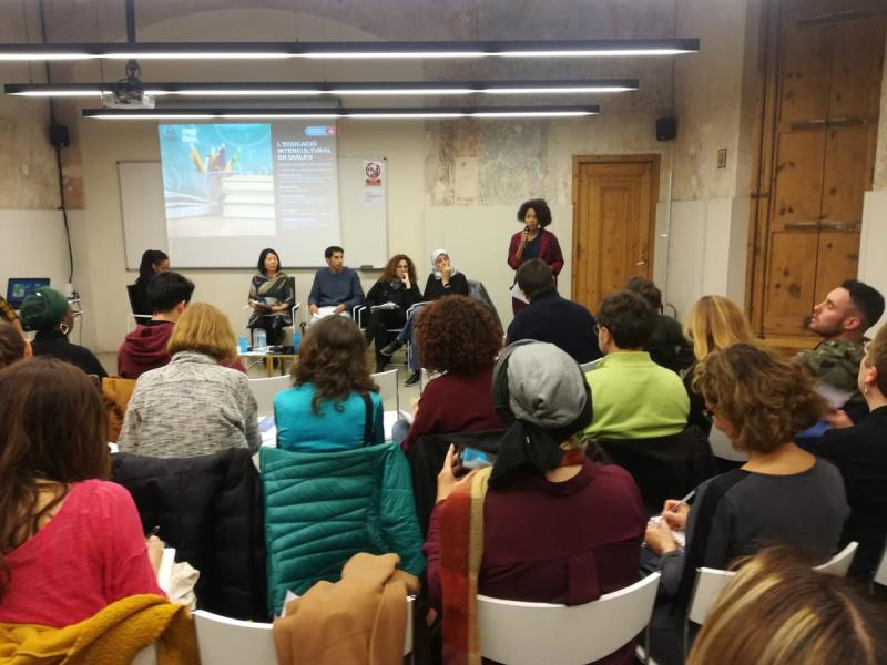 Educació intercultural. Què en pensen les famílies?