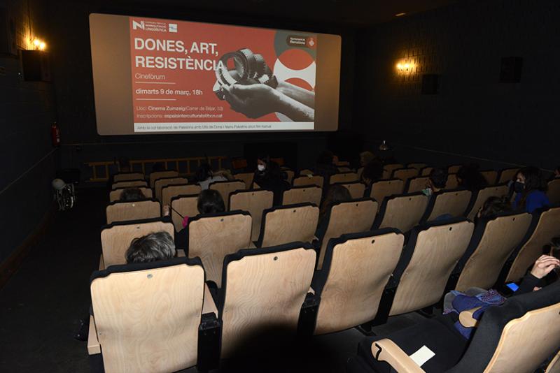 8M | Dones, art, resistència