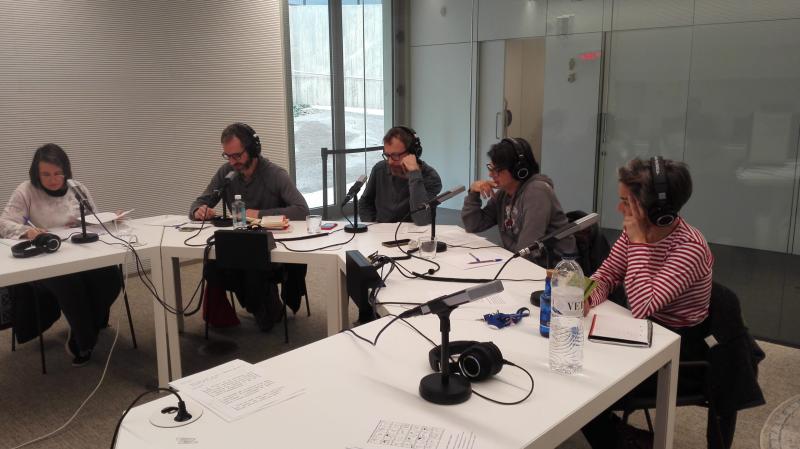 Ràdio Maconda, Fang i canya brava. Primera hora